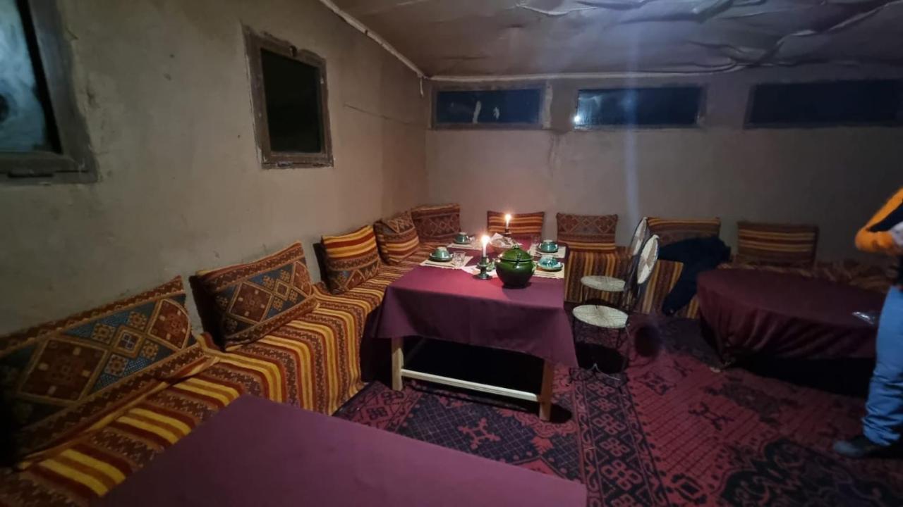 Отель Chigaga Luxury Camp Мхамид Экстерьер фото